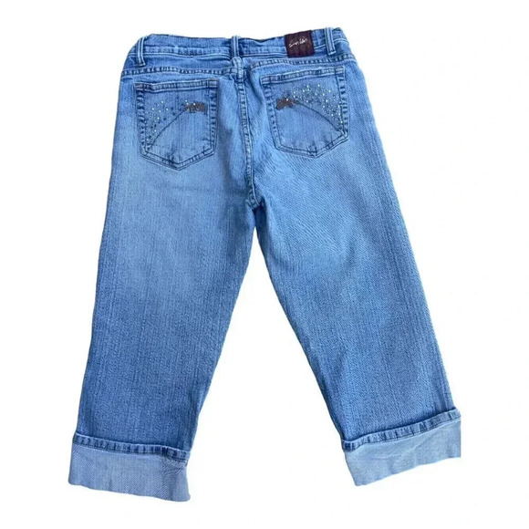 Sweet Vibes Capri Jeans. Size 9 - Picture 2 of 15